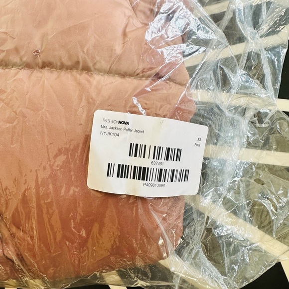 Fashion Nova Mrs. Jackson Light Pink Puffer Jacket - Picture 14 of 14